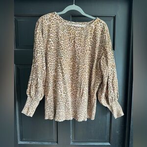 Leopard Print Women's Top with Ribbed Hem and Sleeves
